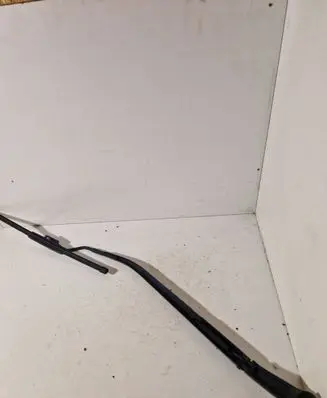 Hyundai i20 (GB IB) Front wiper blade arm W65920 AL231