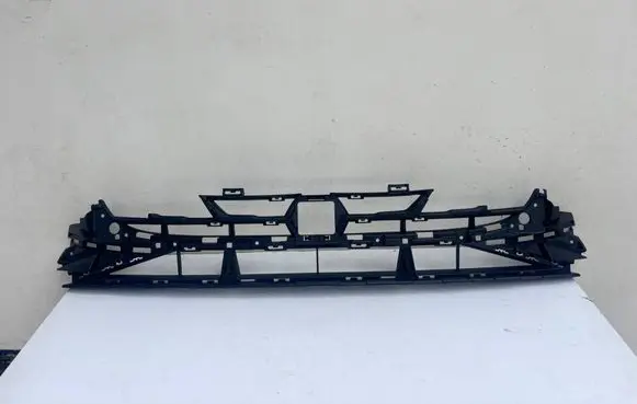 Audi A3 8Y Front bumper lower grill 8Y0807647 8Y0807647E