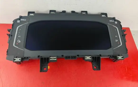 Volkswagen PASSAT B8 Speedometer (instrument cluster) 3G0920324C