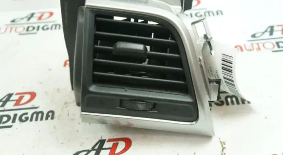 Subaru Trezia Dashboard side air vent grill/cover trim 5565052240