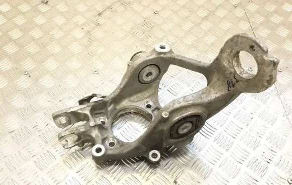 Porsche Macan (95B) Rear wheel hub spindle/knuckle 8R0505436