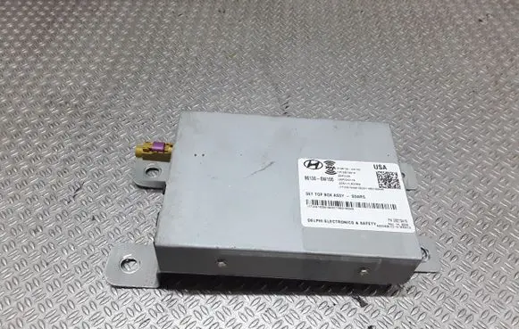 Hyundai Santa Fe Bluetooth control unit module 961300W100