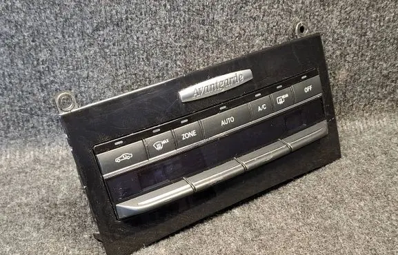 Mercedes-Benz E W212 Climate control unit A2129009109 A2128300285 5HB00935559