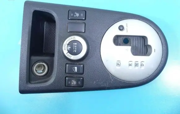 Nissan X-Trail T31 Seat control switch 13710A75000 IMPRK1055664