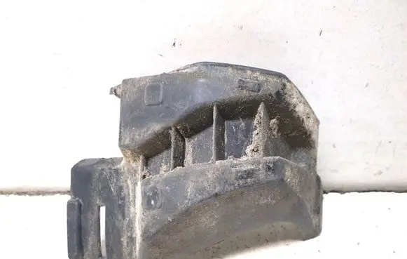 Toyota RAV 4 (XA40) Front bumper mounting bracket 5241442010