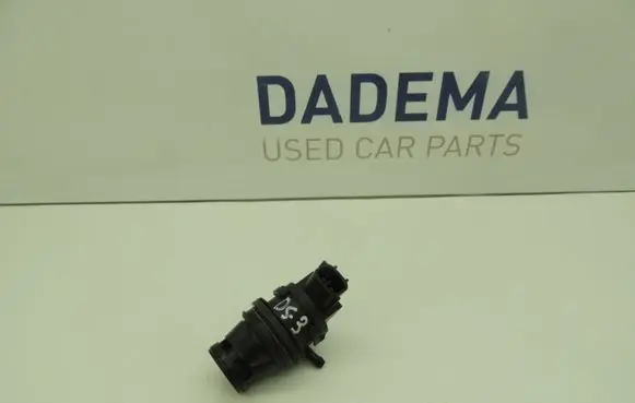 Toyota RAV 4 (XA30) Windscreen/windshield washer pump 8533071010