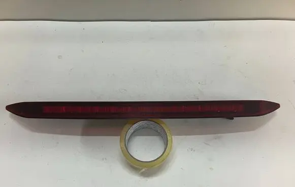 Volvo S90, V90 Third/center stoplight 31371839