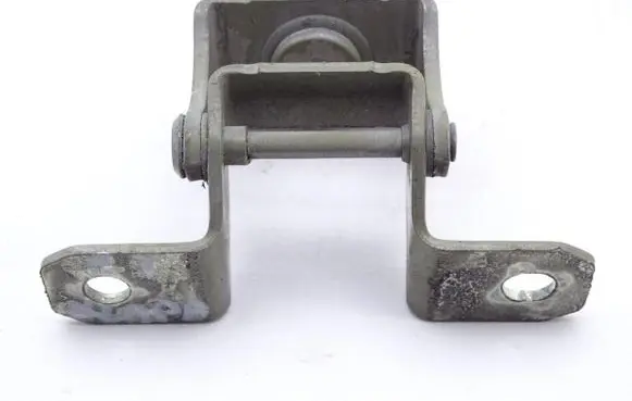 Nissan Note (E11) Tailgate hinge 