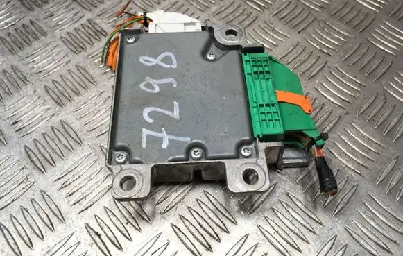 Opel Vectra C Airbag control unit/module 13186947 KNS01357438 330518650