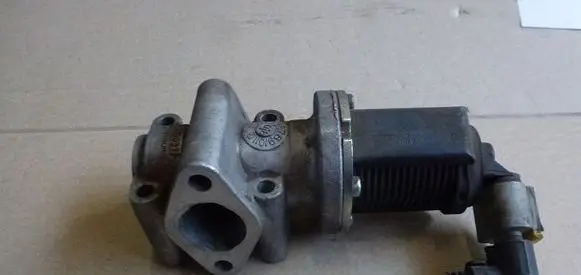 Opel Corsa B EGR valve 55215031KG
