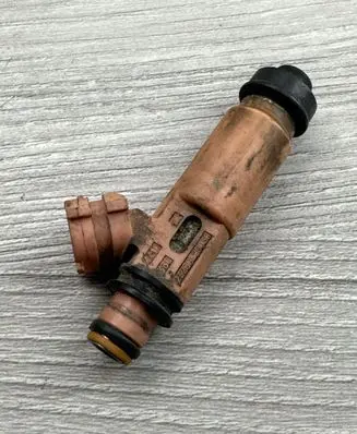 Lexus RX 300 Fuel injector 2325020030