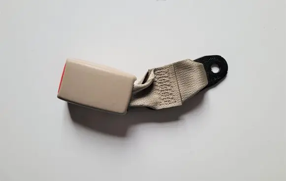 Nissan Rogue Rear seatbelt buckle 888424BA4B 888424BA8B