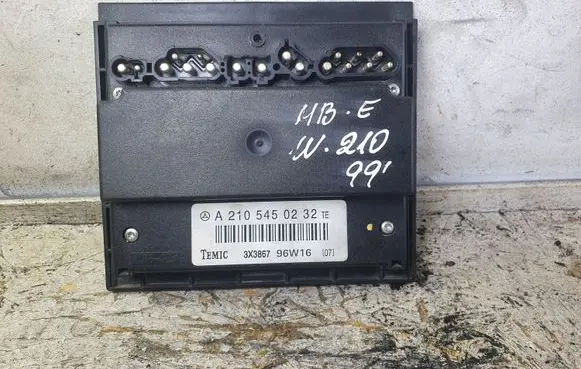 Mercedes-Benz E W210 Other control units/modules A2105450232