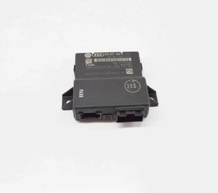 Audi A5 Sportback 8TA Gateway control module 8R0907468C 8R0907468H