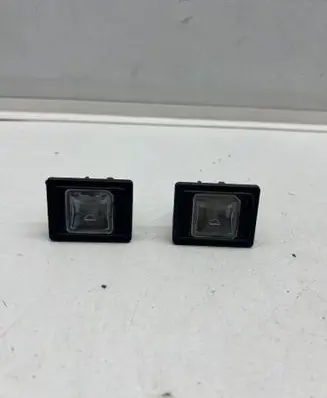 Mercedes-Benz V Class W447 Number plate light A0009062903 SAELE13