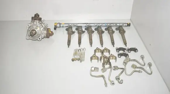 BMW 5 GT F07 Fuel injection system set 7805423 13537810702 13538576298