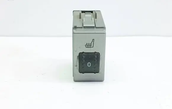 Ford Focus Seat heating switch 8V4T19K314AB