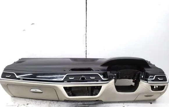 BMW 7 G11 G12 Dashboard 