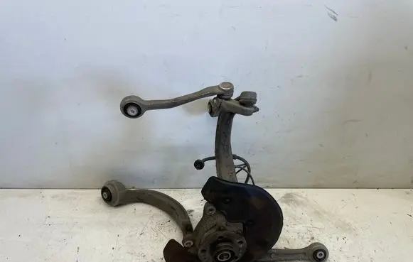 Audi A6 S6 C7 4G Front wheel hub spindle knuckle 4G0407242C