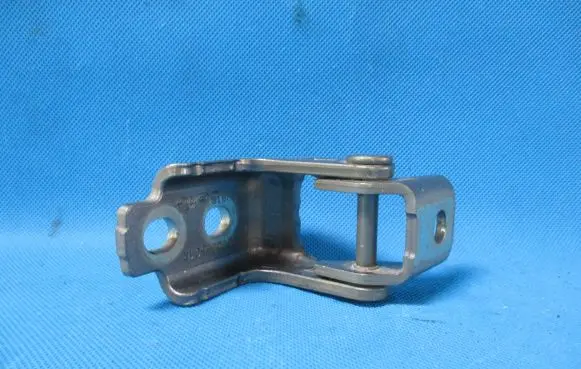 Mercedes-Benz A W177 Front door upper hinge 804005501R