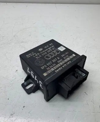 Audi A6 S6 C6 4F Light module LCM 5LA00837921 8P0907357A