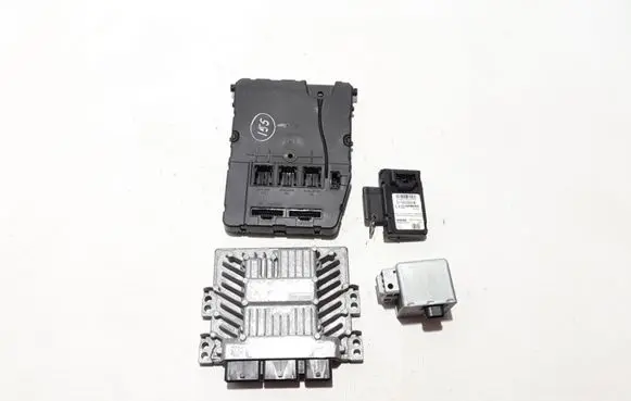 Renault Scenic II - Grand scenic II Engine ECU kit and lock set 