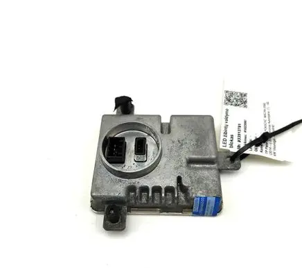 Porsche Macan (95B) LED ballast control module 99161832303 991618323