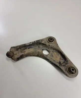 Peugeot 207 Front lower control arm/wishbone