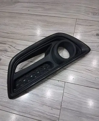 Renault Captur Front fog light trim/grill 620740754R