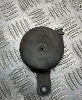 Toyota Land Cruiser (J120) Horn signal