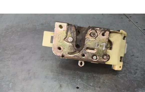 Ford Focus Rear door lock 