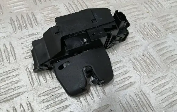 Citroen C4 III e-C4 Tailgate lock latch 110722530A1