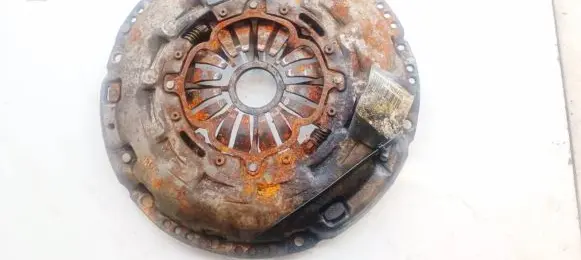 Toyota Avensis T270 Pressure plate 