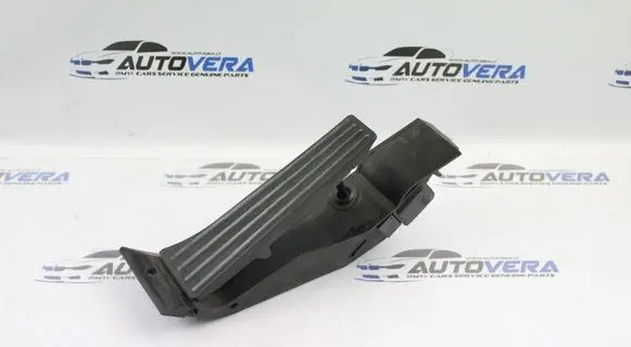 BMW 6 E63 E64 Accelerator throttle pedal 6766930