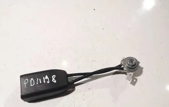 Honda FR-V Front seatbelt buckle 