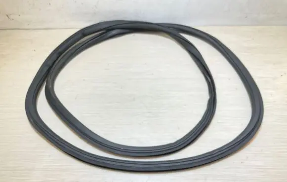 Audi Q5 SQ5 Front door rubber seal 80A831121