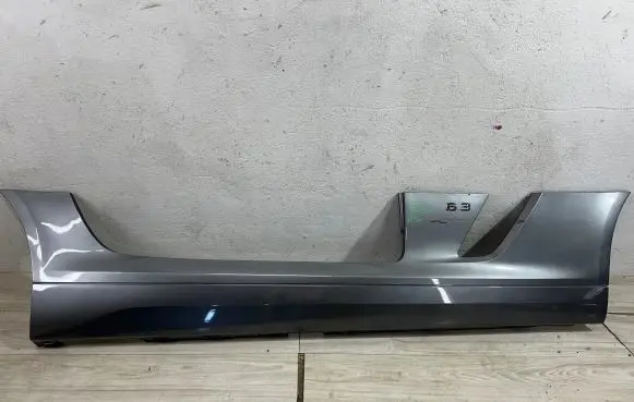 Mercedes-Benz SLS AMG Foot area side trim 