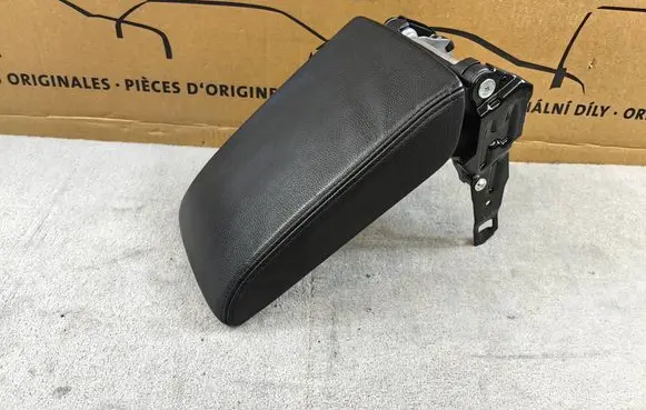 Volkswagen PASSAT B8 Armrest 3G0864207A 1304475 014370059500