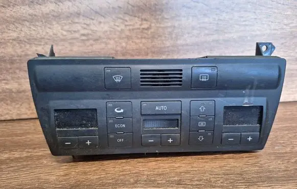 Audi A6 S6 C5 4B Climate control unit 4B0820043F 5HB00760400 D580000