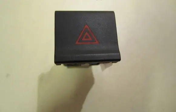 Volkswagen Polo V 6R Hazard light switch 6C0953509A