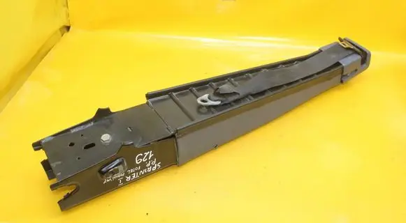 Mercedes-Benz Sprinter W901 W902 W903 W904 Seat belt trim 129