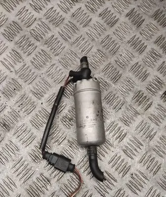Audi A3 S3 8P Fuel injection high pressure pump 1k0906089a