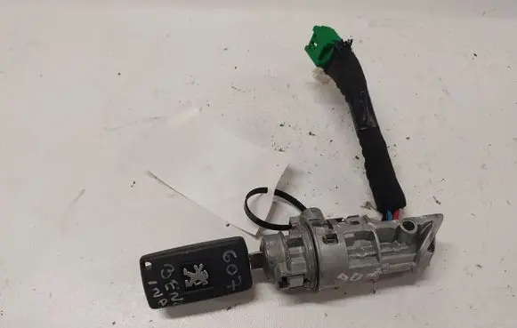 Peugeot 607 Ignition lock N0502334 N0500109