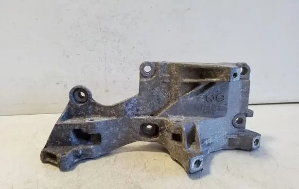 Generator/alternator bracket
