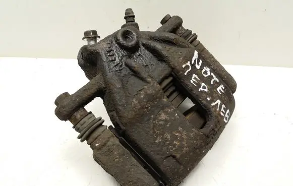 Nissan Note (E11) Front brake caliper