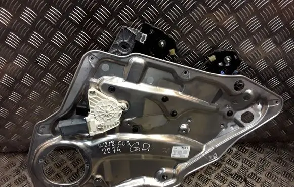 Mercedes-Benz CLS C218 X218 Rear window lifting mechanism without motor A2128201202 2128201202