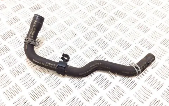 Volkswagen Crafter Engine coolant pipe/hose 9065014384