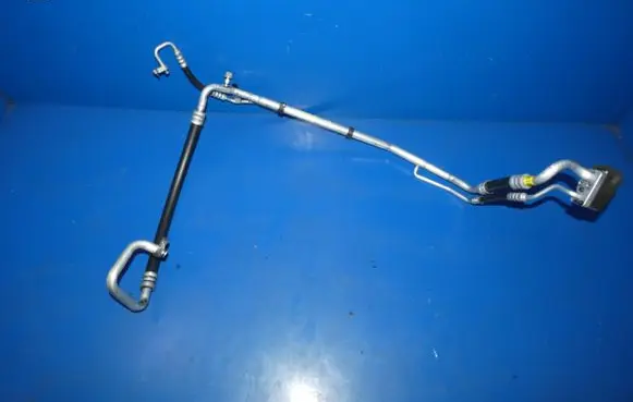 KIA Optima Air conditioning (A/C) pipe/hose 