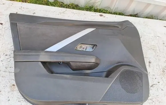 Opel Astra L Front door card panel trim 98394342 9840735780 X8884