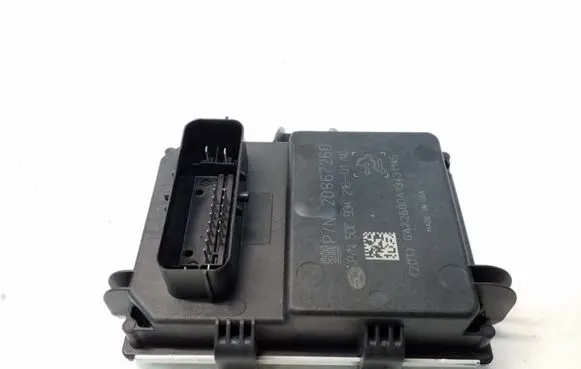 Chevrolet Volt I Fuel injection pump control unit/module 20867260